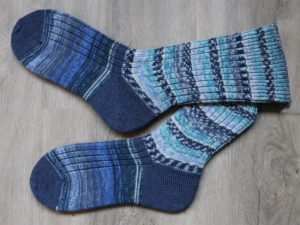 Wollen sokken met blauw maat 37-38