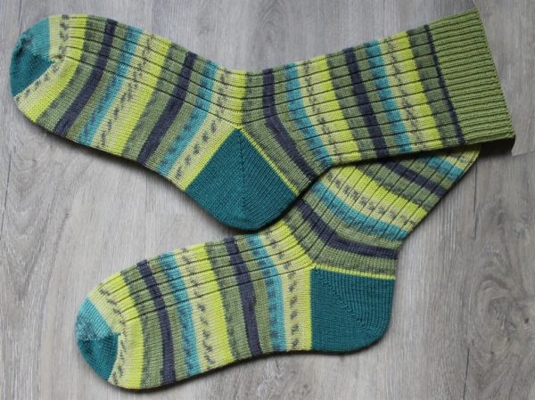 Groen grijze wollen sokken maat 49-50