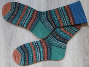 Oceaan kleurige sokken maat 49-50
