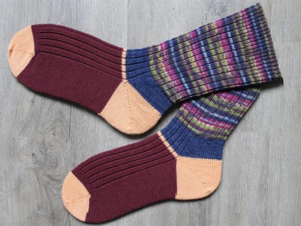 Warme gebreide sokken maat 39-40
