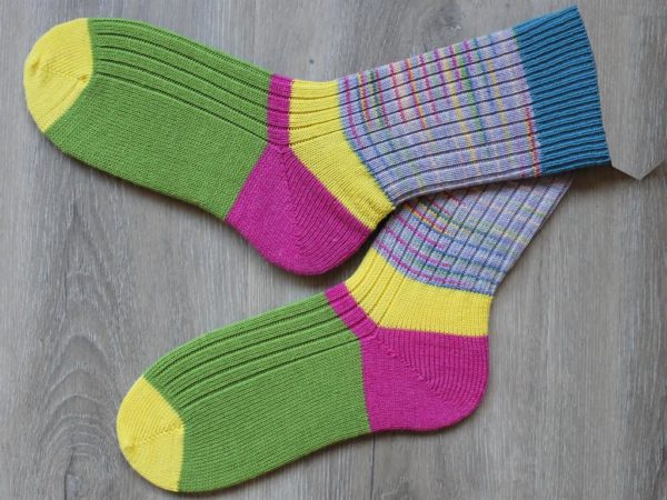 Vrolijke lente sokken maat 42-43
